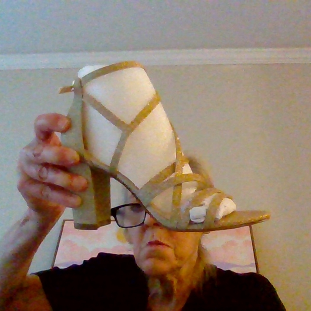 Jessica Simpson dress shoe - Picture 2 of 3